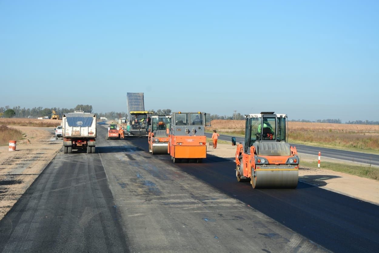 Lee más sobre el artículo Nación reinició las tareas de transformación en autopista de la Ruta Nacional 34 entre Ataliva y Sunchales