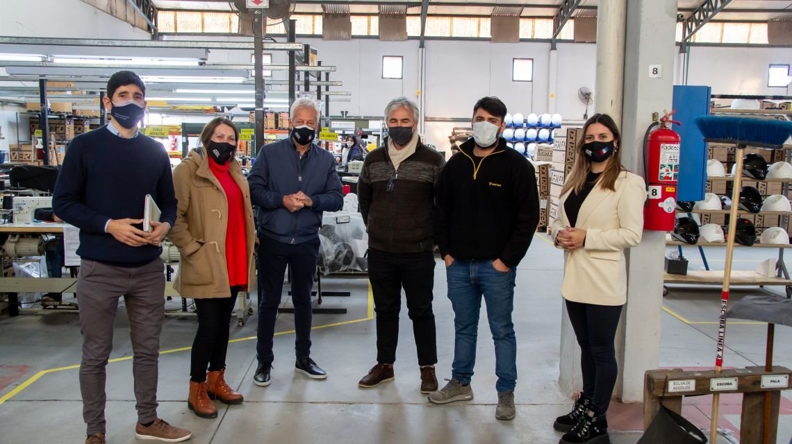 Lee más sobre el artículo Autoridades de la Agencia Provincial de Seguridad Vial visitaron las instalaciones de la fábrica santafesina de cascos Vértigo