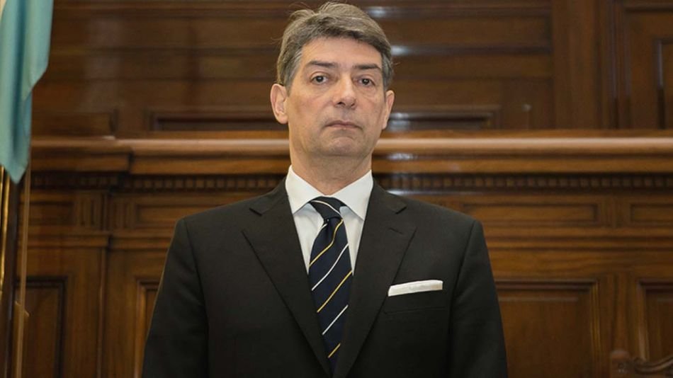 Lee más sobre el artículo El santafesino Horacio Rosatti se convirtió en el nuevo Presidente de la Corte Suprema de Justicia de Nación