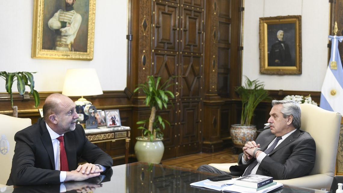 Lee más sobre el artículo El gobernador Perotti mantuvo un encuentro de trabajo con el presidente Alberto Fernández
