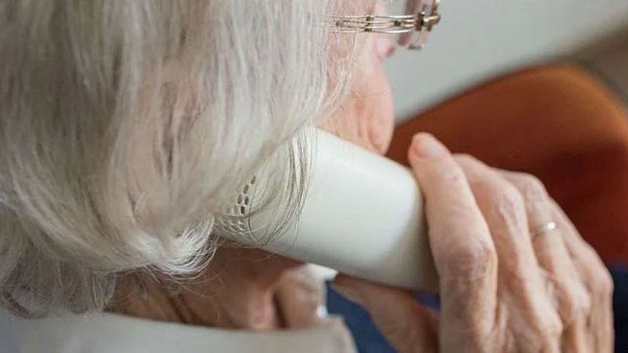 En este momento estás viendo Rafaela: A una abuela de 76 años, le robaron dolares euros, y joyas de oro, ella creyó que hablaba con su hija