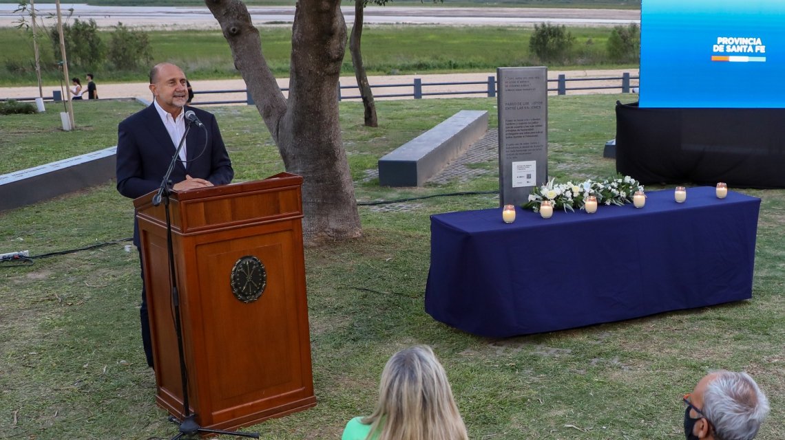 Lee más sobre el artículo Santa Fe recordó a las víctimas del Holocausto