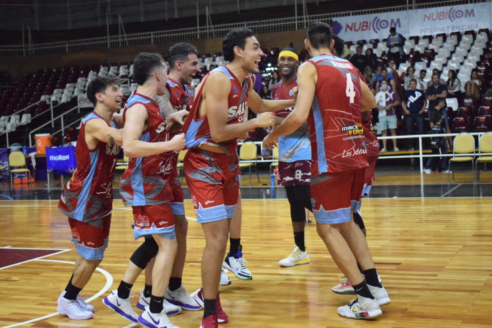 Lee más sobre el artículo Liga Argentina: Salta Basket y Ameghino se afirman en un lote de privilegio