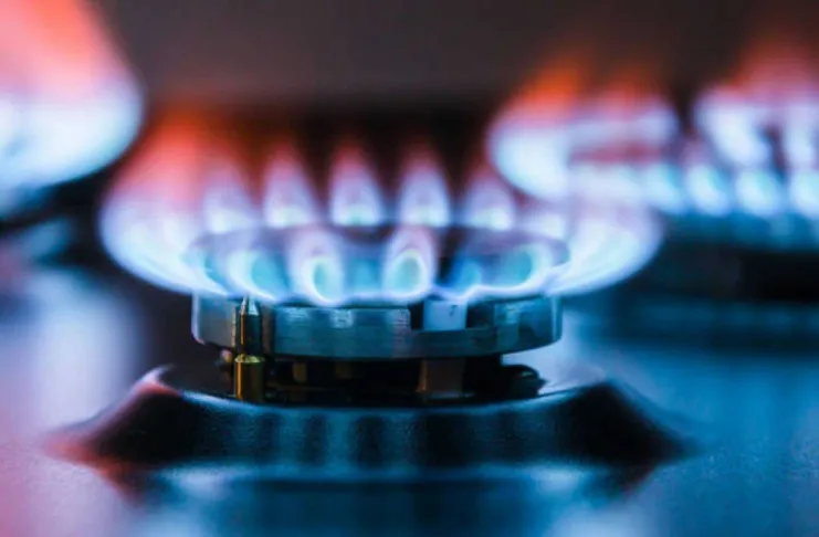 Lee más sobre el artículo El gas por red aumentará un 20% desde junio, y se viene un nuevo aumento de la luz