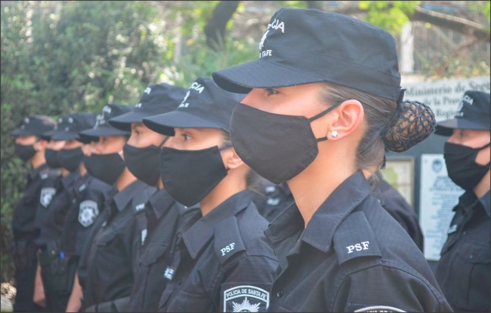 Lee más sobre el artículo La provincia fortalece la inserción de mujeres en la Policía  desde una perspectiva de igualdad y no discriminación
