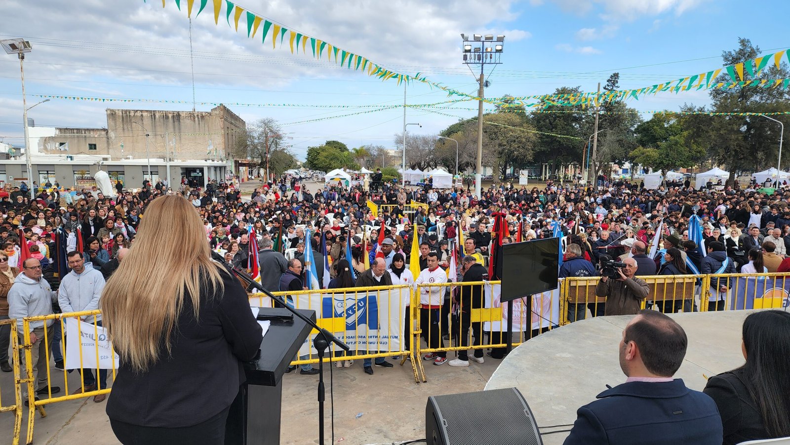 Lee más sobre el artículo Con acto oficial en Escenario del Centenario, Ceres celebró sus 130 años de vida