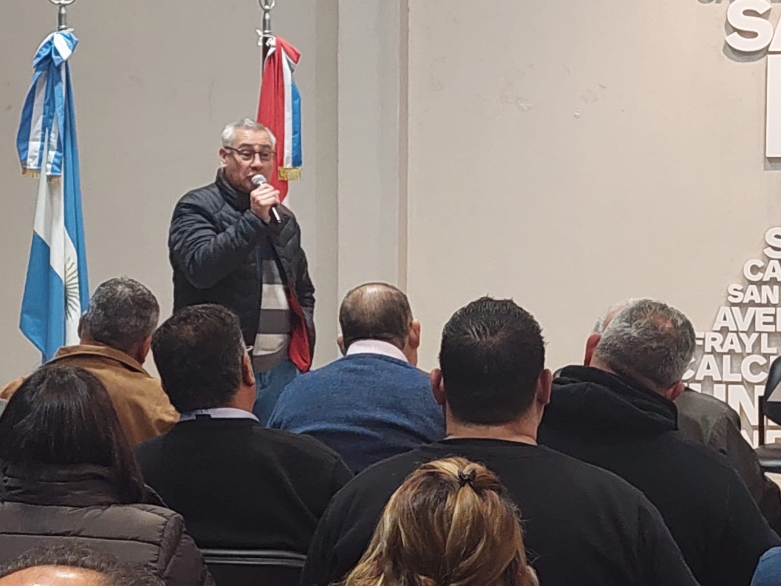 Lee más sobre el artículo Antonio Ruiz: «El paro municipal es contra el Gobierno provincial, que se niega a convocar a las paritarias»