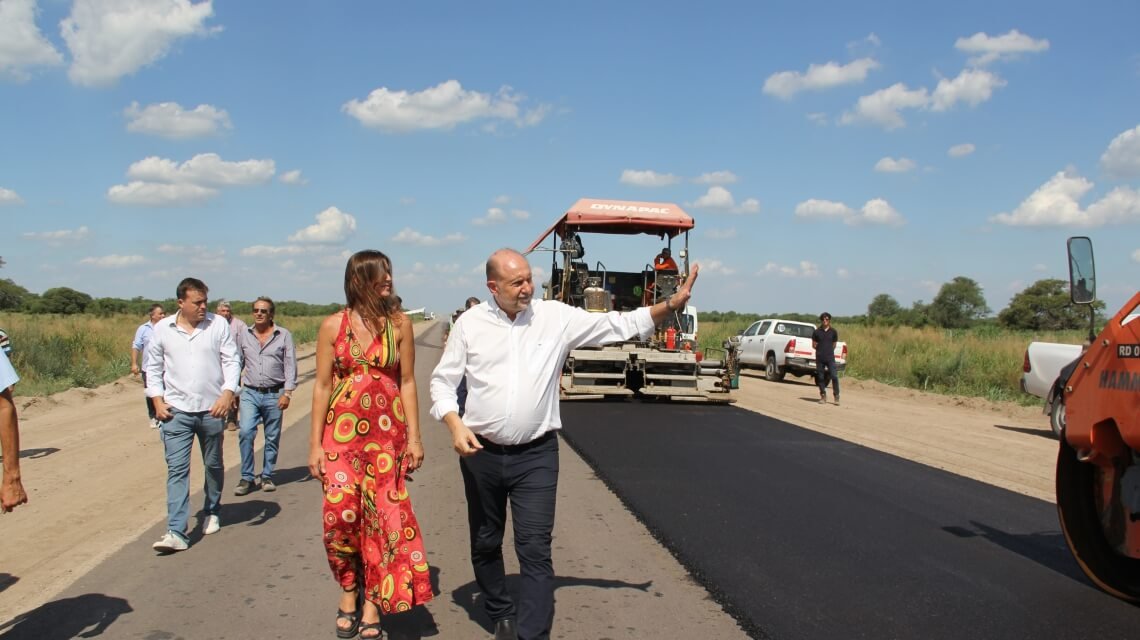 En este momento estás viendo Perotti en San Cristobal: «En este departamento estamos haciendo obras  como en toda la provincia»