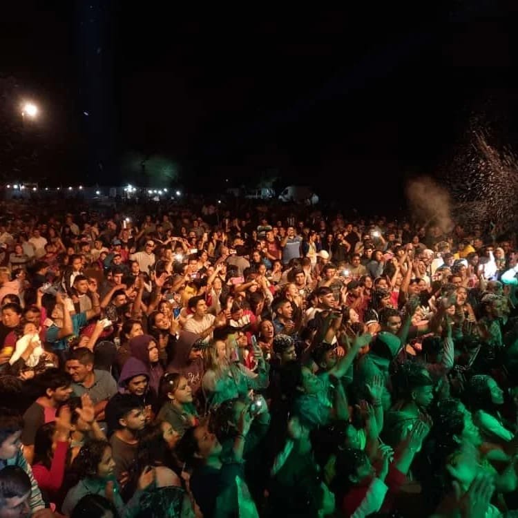 Lee más sobre el artículo Averías espera su gran noche de carnaval y una multitud