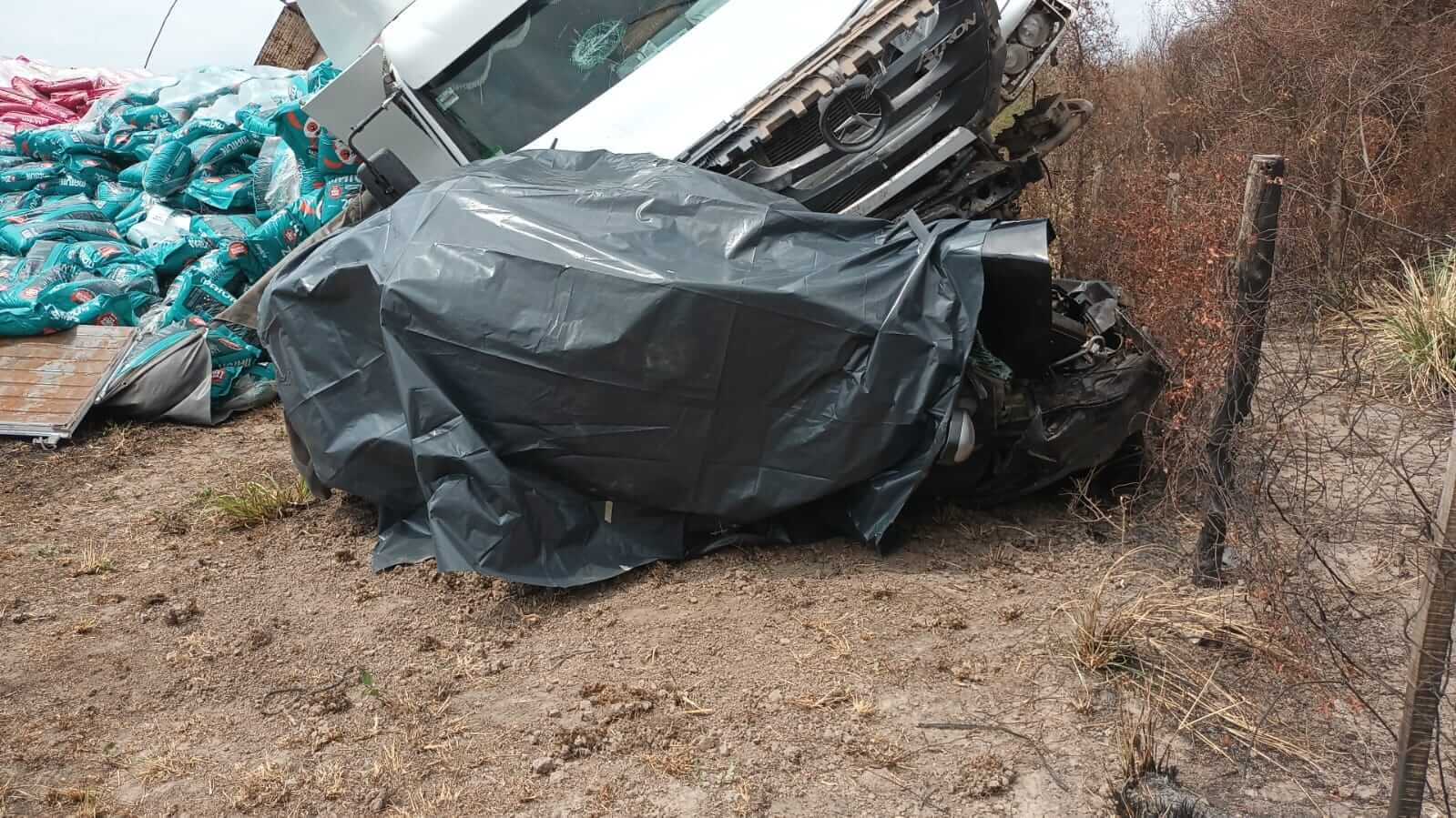 Lee más sobre el artículo Fallecieron 2 personas en un accidente sobre ruta 34 en Arrufo