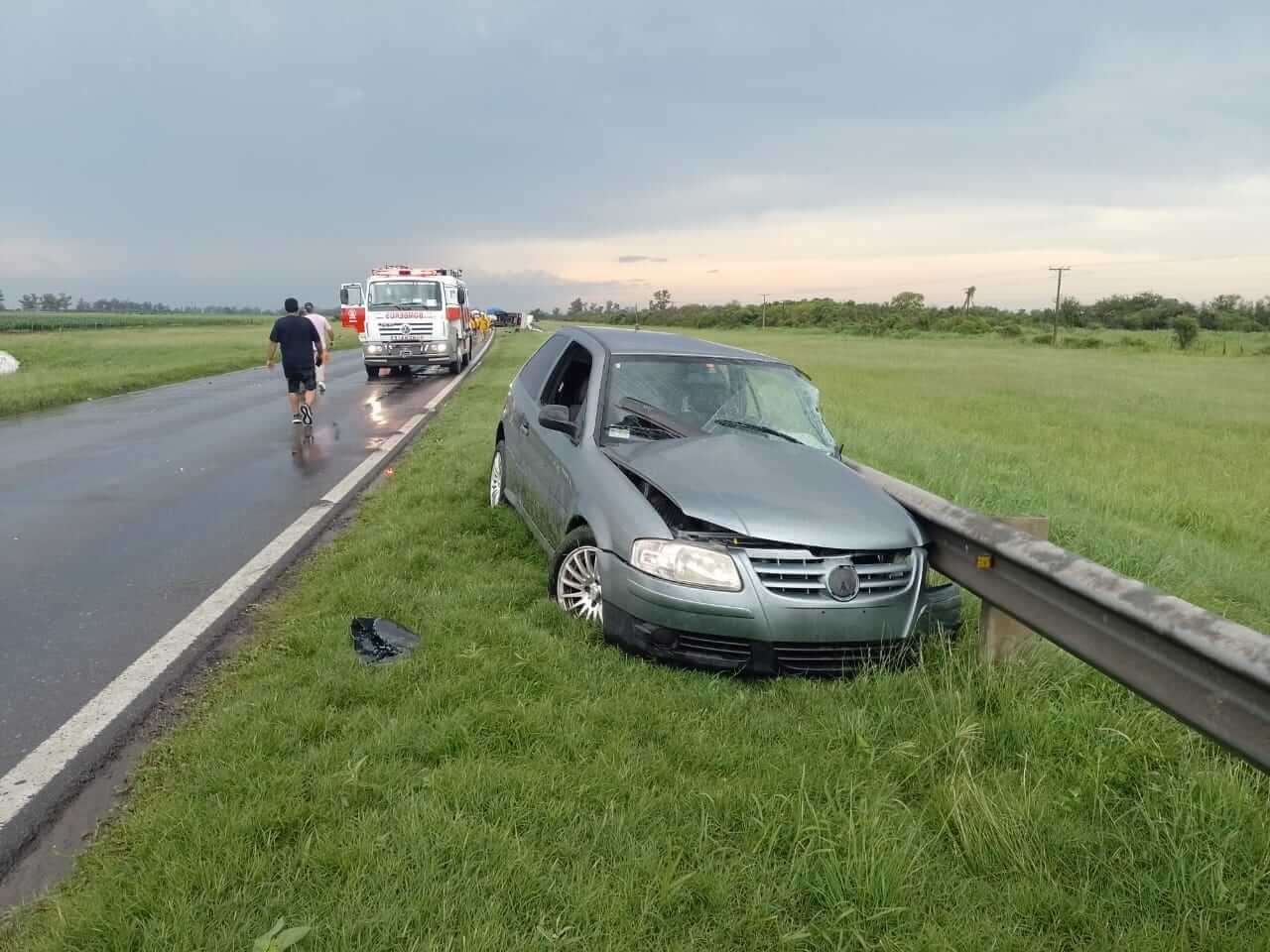 En este momento estás viendo Ruta 34 altura Palacios: Un camión colisionó con un automóvil