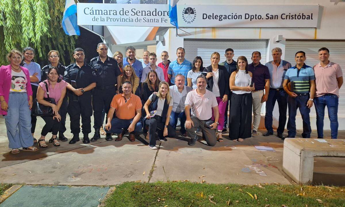 Lee más sobre el artículo El Senador Michlig y Ministro Cococcioni desarrollaron actividades en la ciudad de San Cristóbal