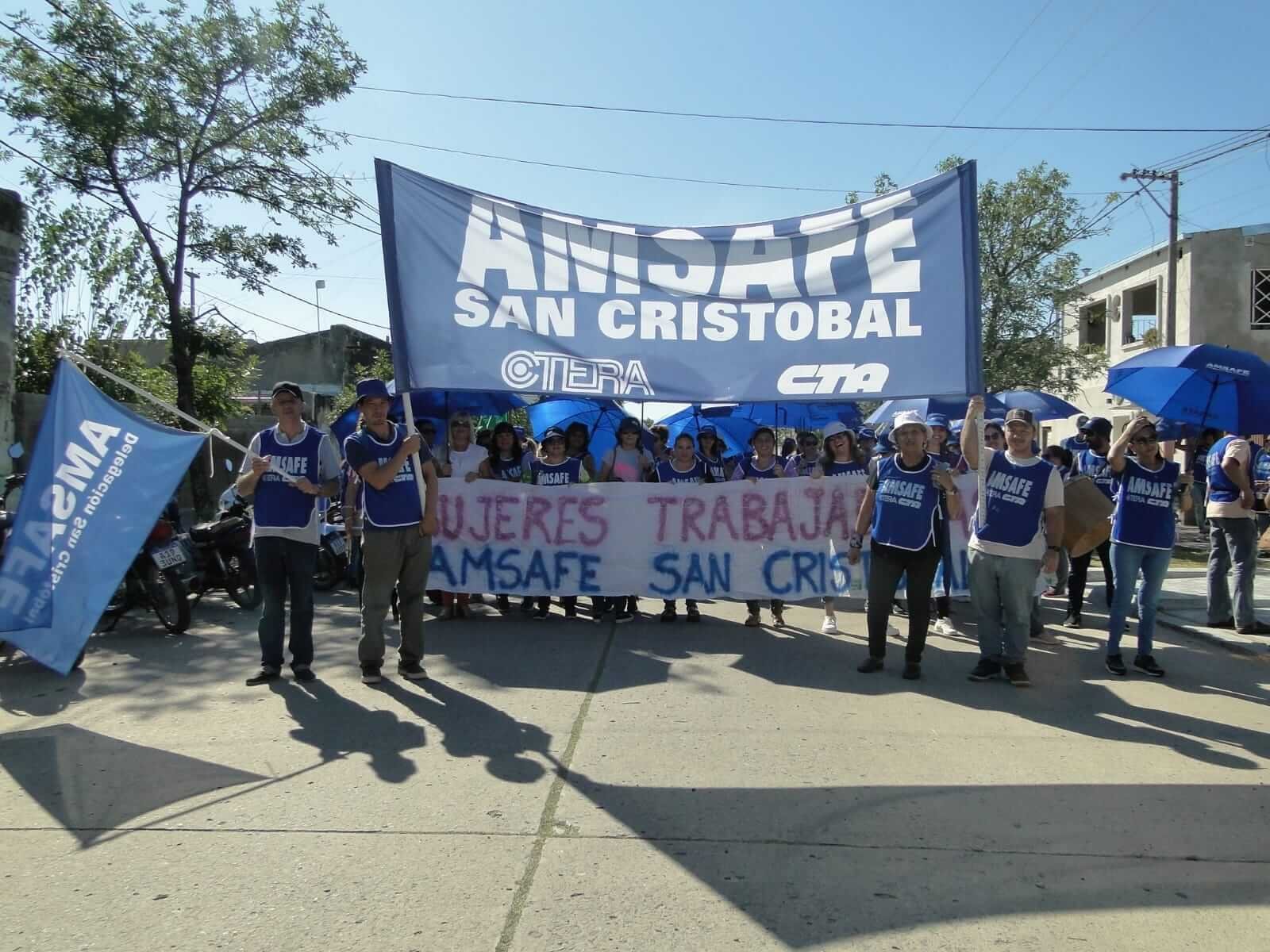 En este momento estás viendo Docentes de AMSAFE se manifestarán frente al Banco Nación Ceres