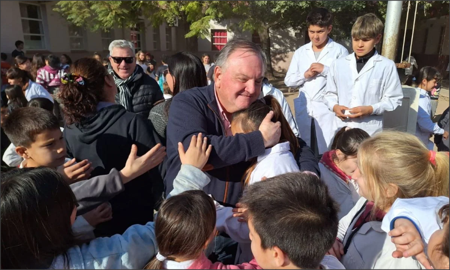 Lee más sobre el artículo Michlig y González finalizaron “una gratificante jornada de trabajo” visitando Suardi, Colonia Rosa y Col. Mallmann