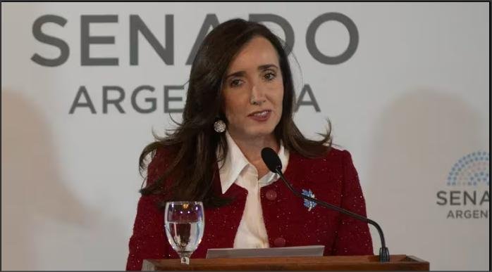 Lee más sobre el artículo Victoria Villarruel: “Reabriremos todas las causas de víctimas del terrorismo”