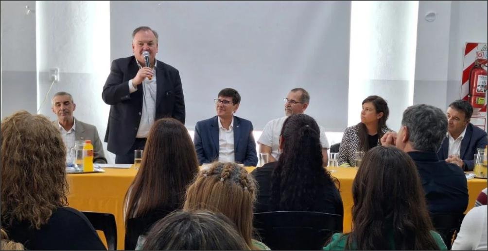 En este momento estás viendo Licitación Pública para la ejecución de 8 nuevas aulas en instituciones educativas del Dpto. San Cristóbal