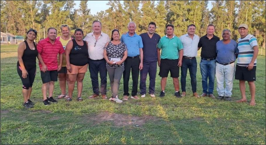 En este momento estás viendo Visita a instituciones educativas, deportivas y obras judiciales de la ciudad de Suardi