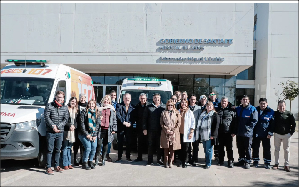 En este momento estás viendo El Hospital Regional de Ceres recibió otra ambulancia de alta complejidad para fortalecer el sistema de Traslados