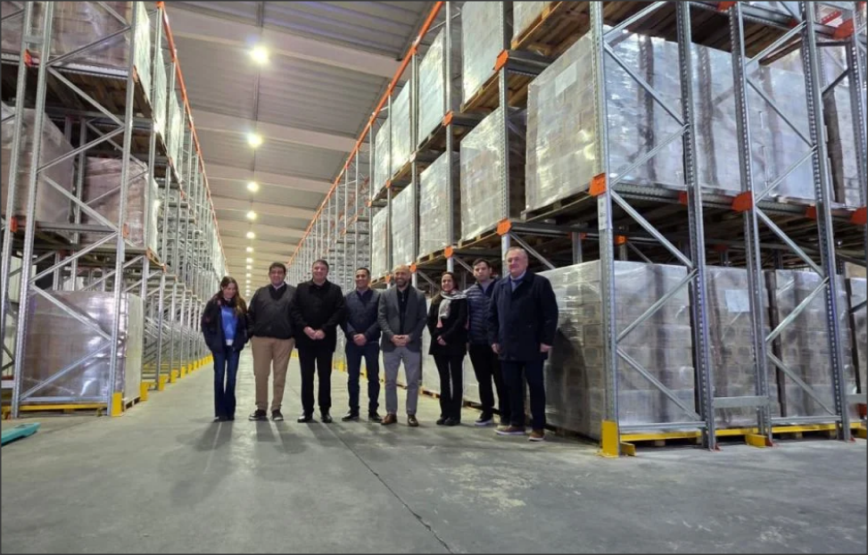 En este momento estás viendo El Senador Michlig y el Ministro Puccini visitaron la fábrica de mayonesas AIRSA de Moisés Ville