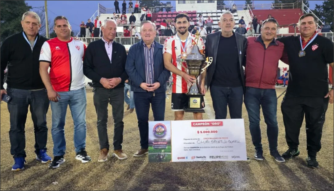En este momento estás viendo Lanzaro le confirmó a Michlig que el campeón de la Copa San Cristobal jugará la Copa Santa Fe