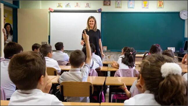 En este momento estás viendo Todas las escuelas primarias de la provincia de Santa Fe ofrecerán idiomas a partir de 2026