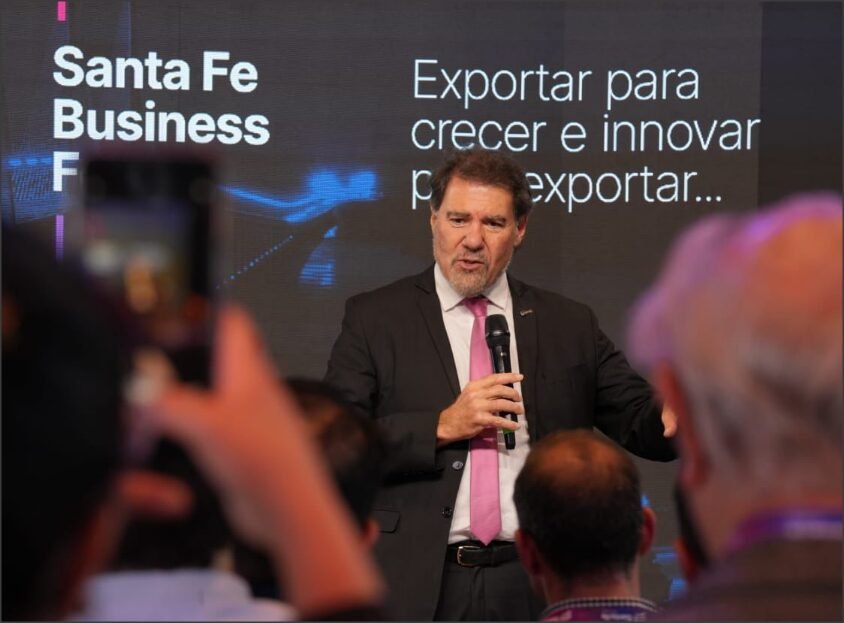 En este momento estás viendo Zuchovicki en el Santa Fe Business Forum: “Esta Provincia demuestra cómo la participación público-privada potencia la obra pública”