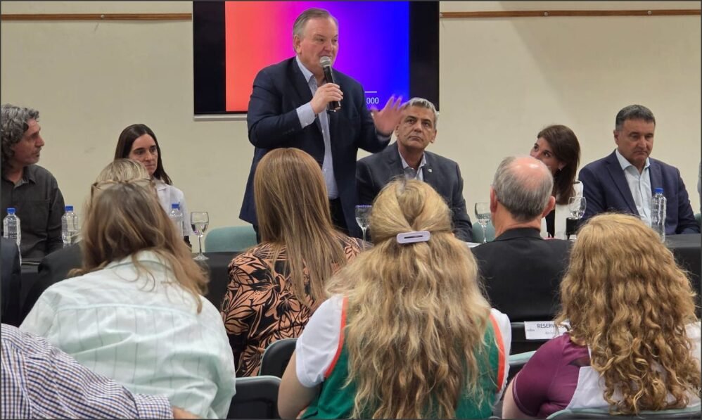 En este momento estás viendo El Gobierno de Santa Fe licitó la remodelación y ampliación del SAMCo de Hersilia por $1.520 millones