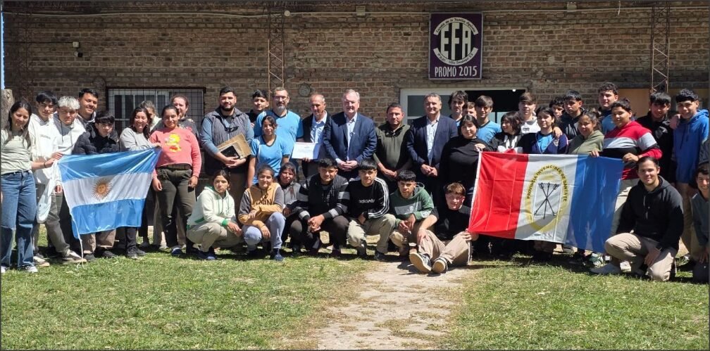 En este momento estás viendo Michlig confirmó un aporte FANI en la Esc. Nº 3120 de Villa Saralegui para una planta de ósmosis inversa y nueva perforación