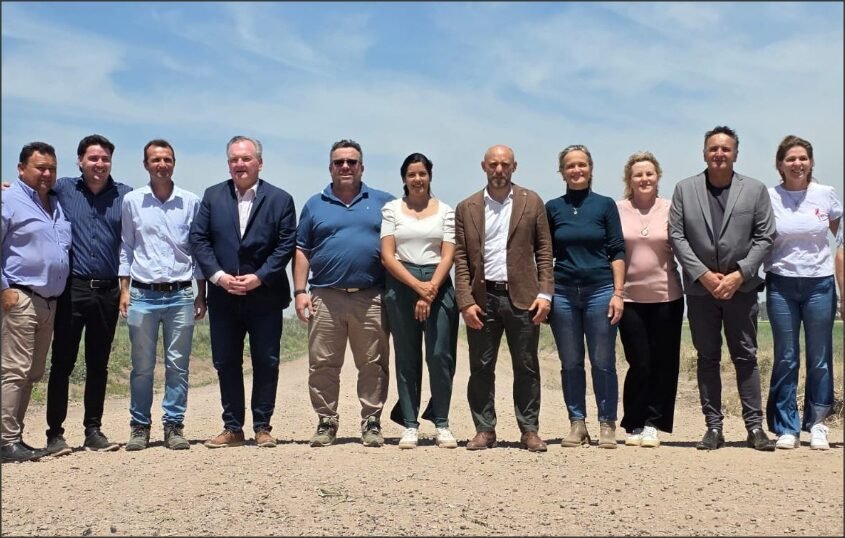 En este momento estás viendo En San Guillermo, Michlig y Puccini habilitaron 6,5 km de ripio del Programa “Caminos Productivos”