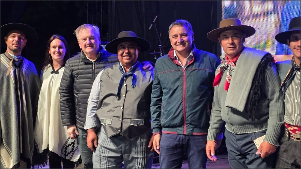En este momento estás viendo El senador Felipe Michlig participó de tradicionales Fiestas Populares en Moisés Ville y Ambrosetti