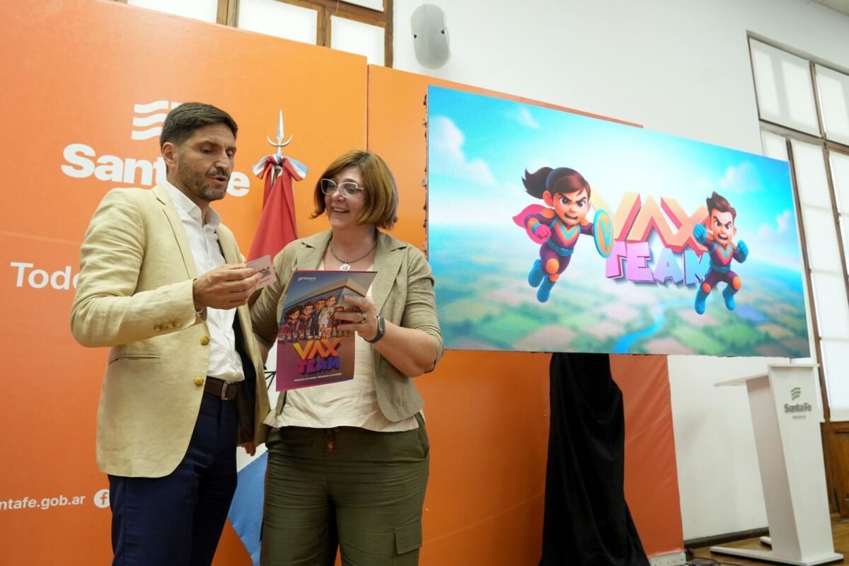 En este momento estás viendo Vax Team: así es el programa santafesino para recuperar la vacunación en más de 400.000 niños y niñas