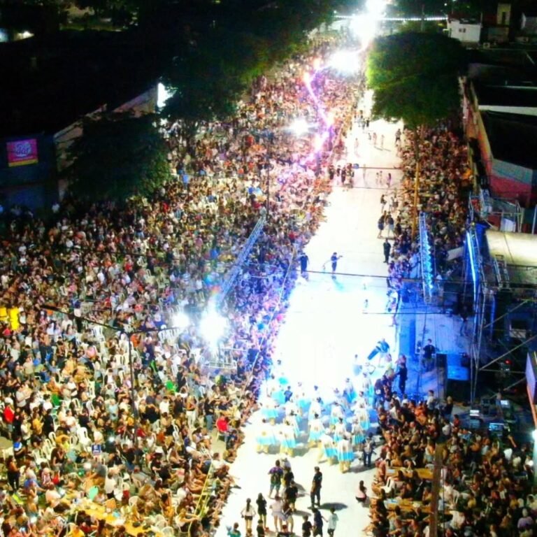 Cerca de 12 mil personas en la primera noche de carnavales en Suardi