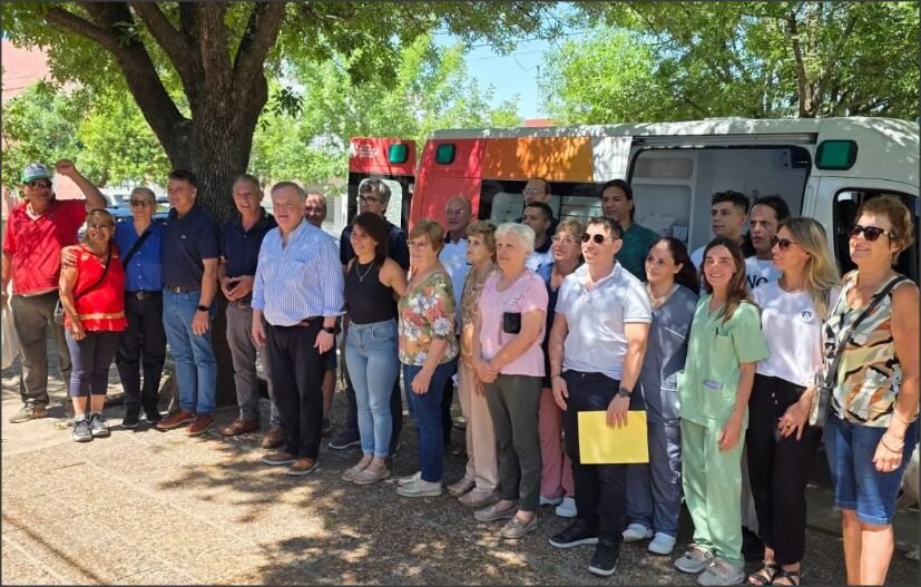 El senador Michlig entregó aportes institucionales en Hersilia y presentó una ambulancia y un móvil policial