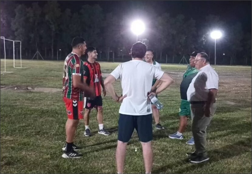 En este momento estás viendo La Liga:  Con At Selva cerca de confirmar su participación, como está el mercado de pases club por club