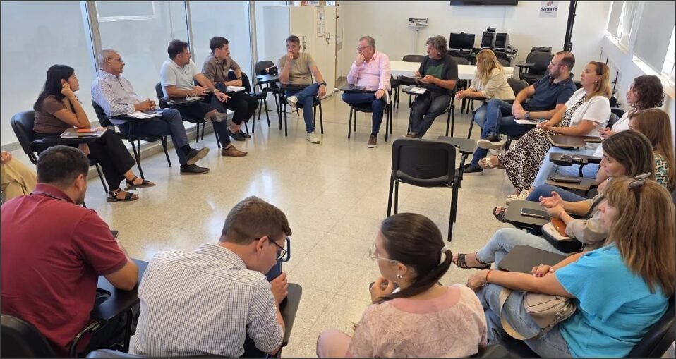 Reunión de planificación sanitaria regional y recorrida de obras urbanas en Ceres