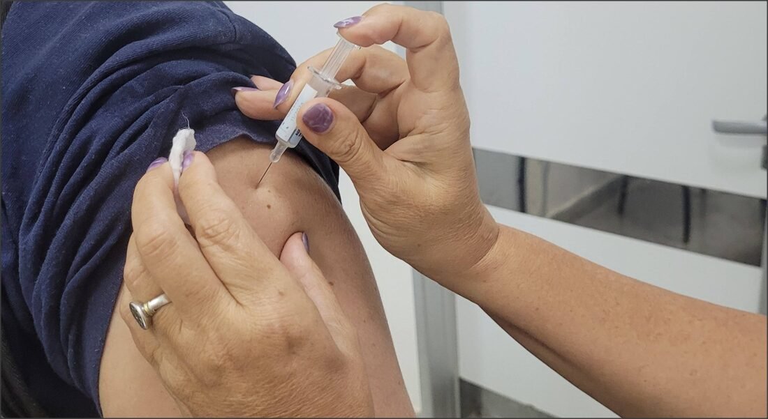 En este momento estás viendo Vacunación antigripal: El hospital Lifschitz ya colocó casi mil dosis