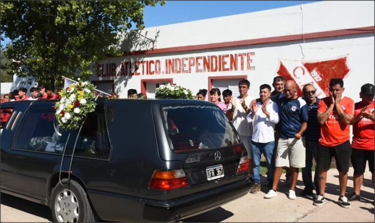 Llanto y dolor: San Cristobal despidió a Ian Cabrera