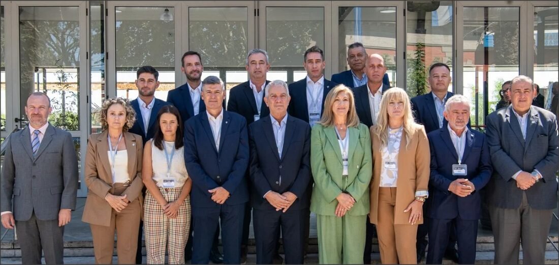 En este momento estás viendo Fuerte reclamo por recursos de los intendentes a la administración Milei