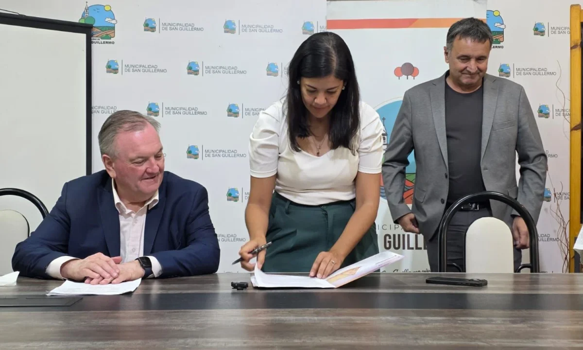 En este momento estás viendo El Gobierno Provincial transfirió $38 millones para obra de pavimento urbano en la ciudad de San Guillermo