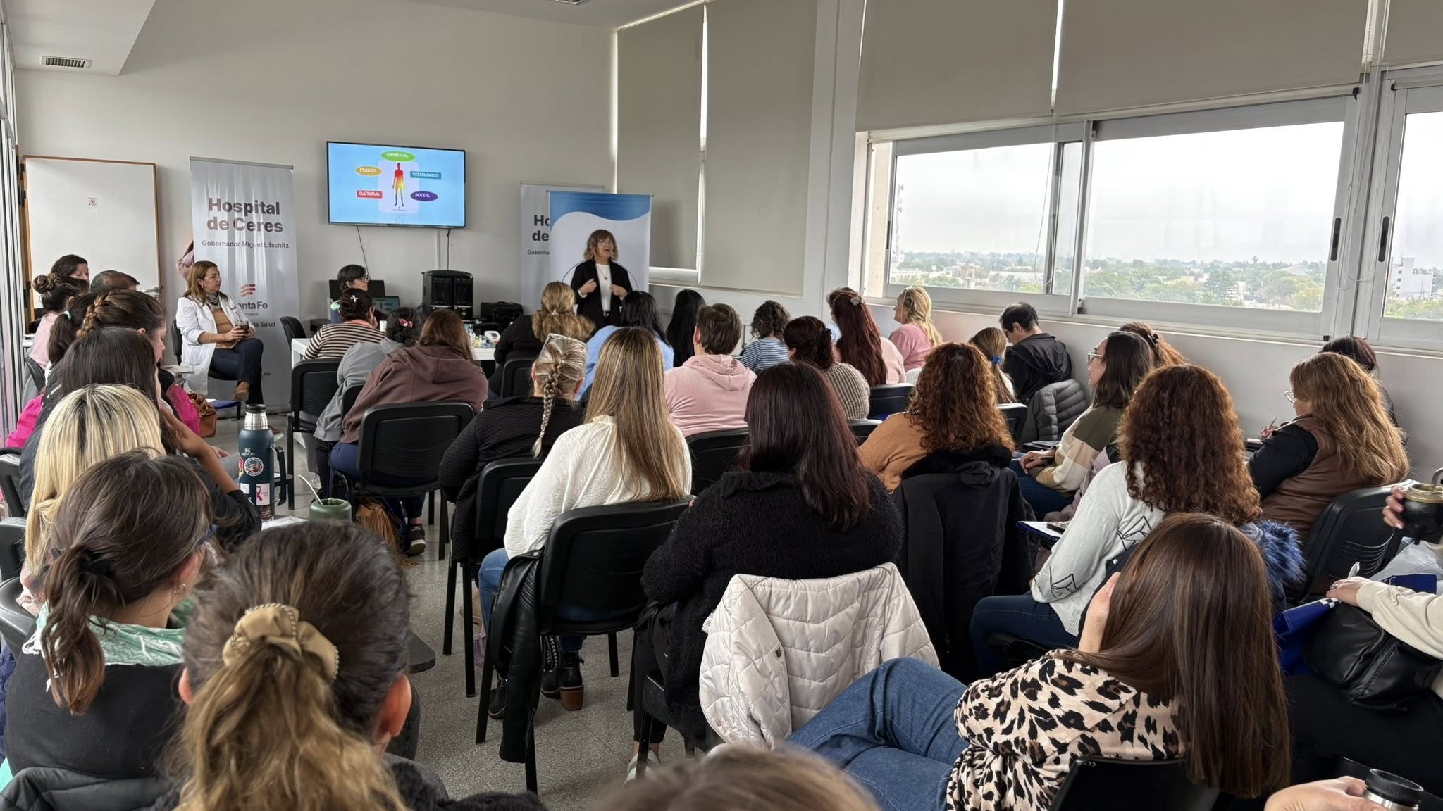 En este momento estás viendo Dictaron capacitación sobre diabetes en el Hospital Miguel Lifschitz