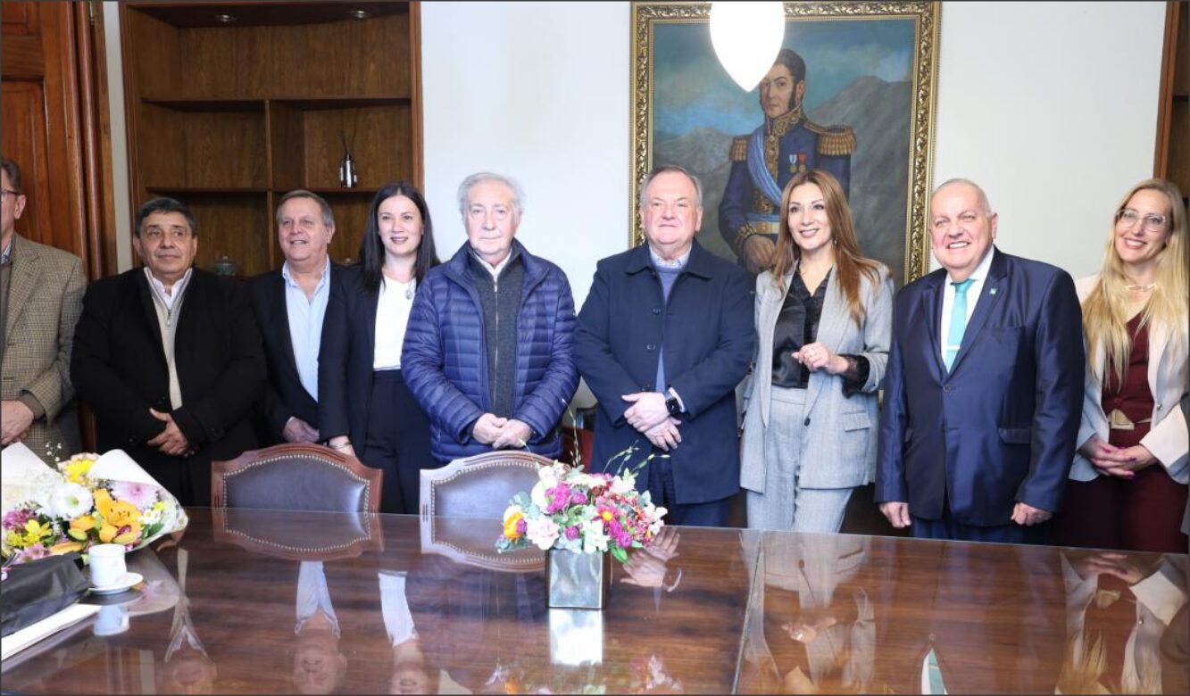 En este momento estás viendo El Senado firmó convenio marco con Universidad Siglo 21