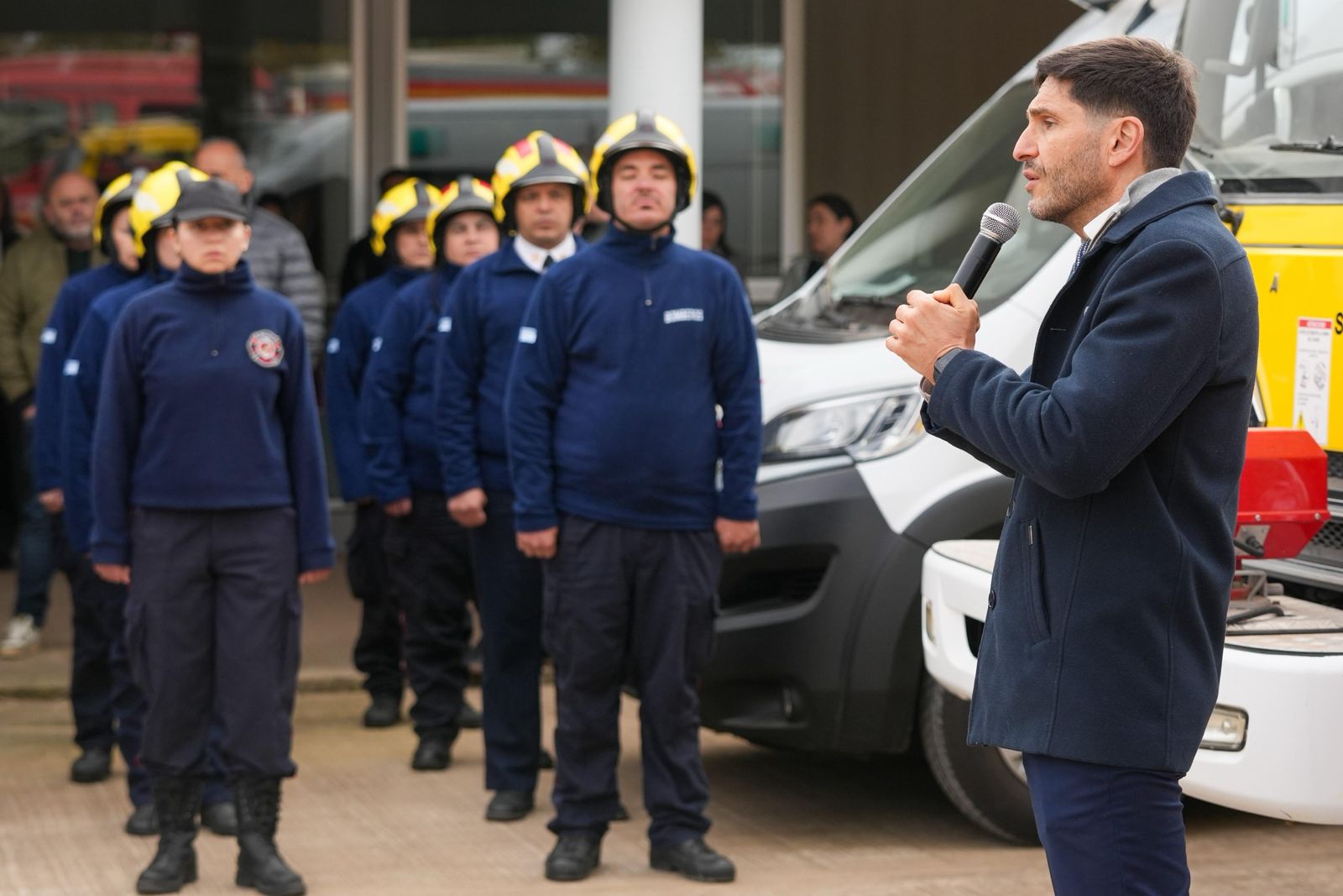 En este momento estás viendo Pullaro en el Día del Bombero Voluntario: “Sentimos orgullo por ustedes y por eso invertimos para que sean los más preparados y equipados de la Argentina”