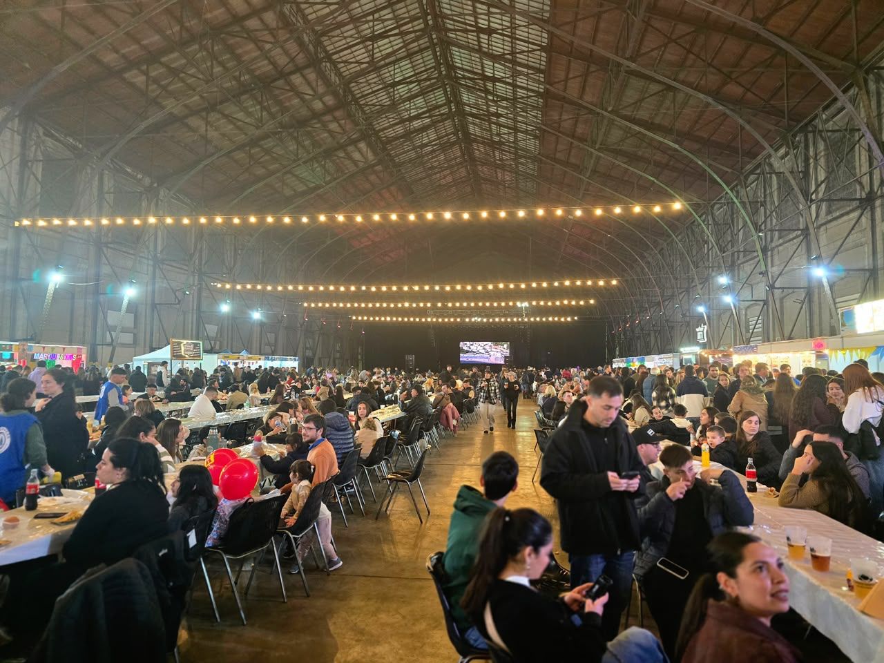 En este momento estás viendo Santa Fe movilizó a más de 470 mil personas y generó $ 13.000 millones en un fin de semana largo turístico