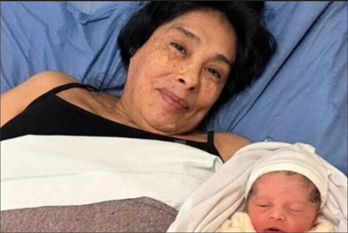 En este momento estás viendo Hito en la salud reproductiva argentina: fue madre por primera vez a los 62 años mediante ovodonación