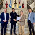 El gobernador Pullaro recibió al expresidente Eduardo Duhalde PULLARO DUHALDE
