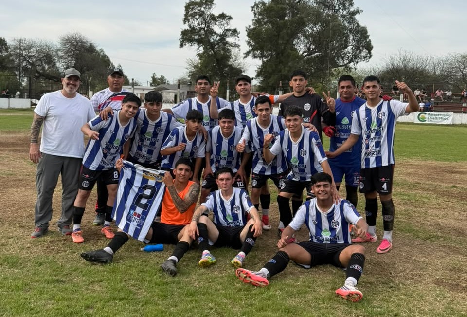 En este momento estás viendo Triunfos de Union y Juventud, el lider San Lorenzo Ambrosetti, y cuando lo ganaba San Lorenzo Tostado se suspendió el partido