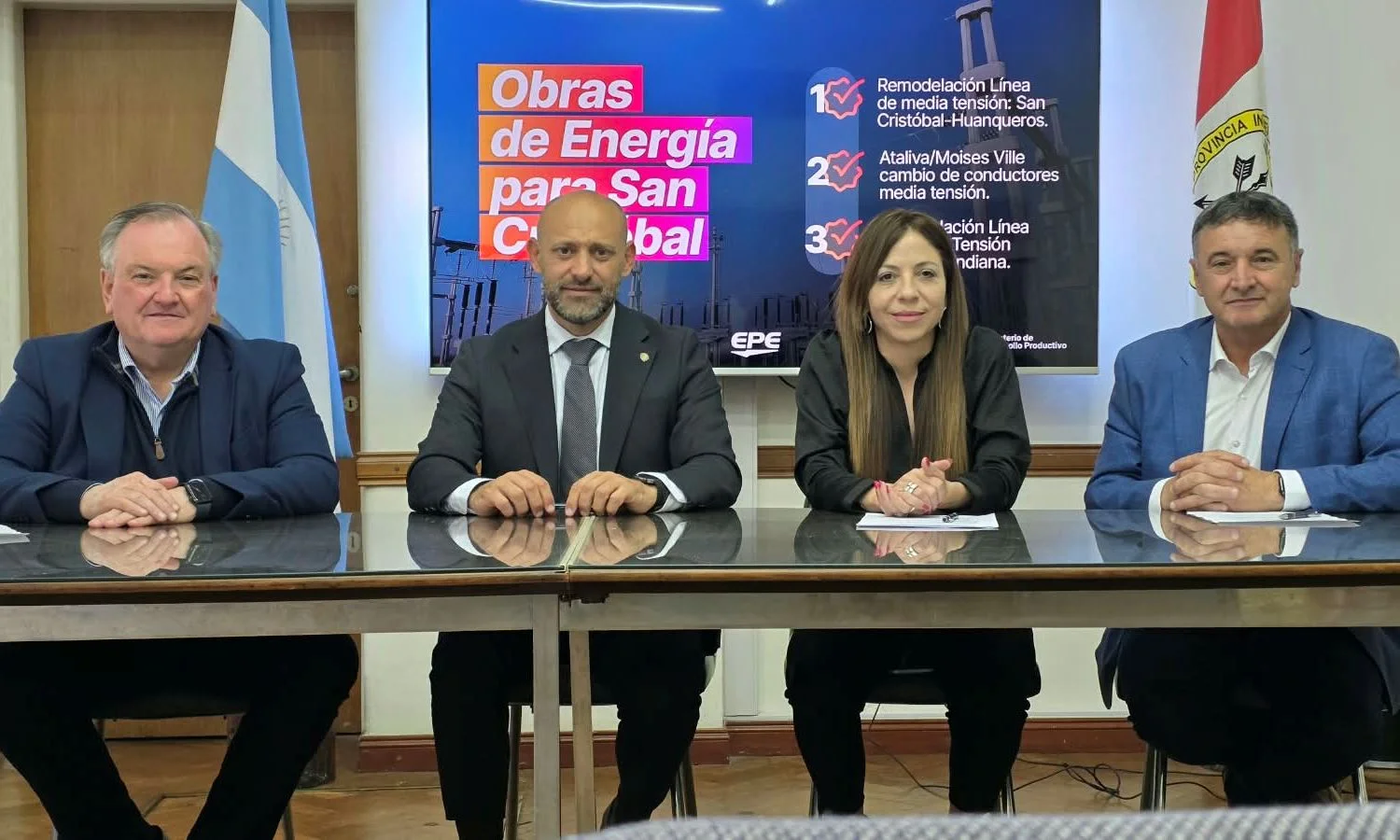 Acta Compromiso para la licitación de 3 obras eléctricas para los Dptos. San Cristóbal y Castellanos con una inversión superior a $ 7.800 millones