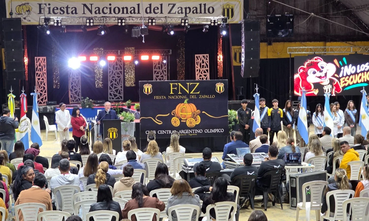 En este momento estás viendo Michlig acompañó la apertura de la 55ª Fiesta Nacional del Zapallo y acercó aportes gubernamentales