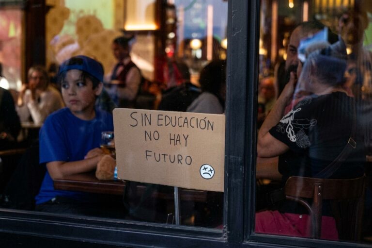 La resistencia sigue siendo estudiantil